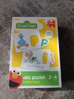 Sesamstraat ABC Puzzel - Letters Leren, Ophalen of Verzenden, Meer dan 50 stukjes, Zo goed als nieuw, 2 tot 4 jaar