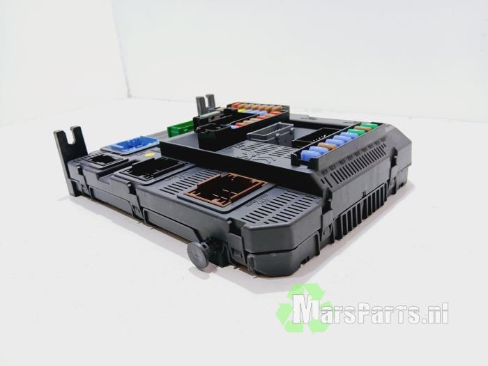 Zekeringkast van een Peugeot 208, Auto-onderdelen, Elektronica en Kabels, Peugeot, Gebruikt, 6 maanden garantie, 12 maanden garantie