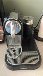 Nespresso koffiemachine met melkopschuimer, Witgoed en Apparatuur, Koffiezetapparaten, Gebruikt, Ophalen of Verzenden, 1 kopje