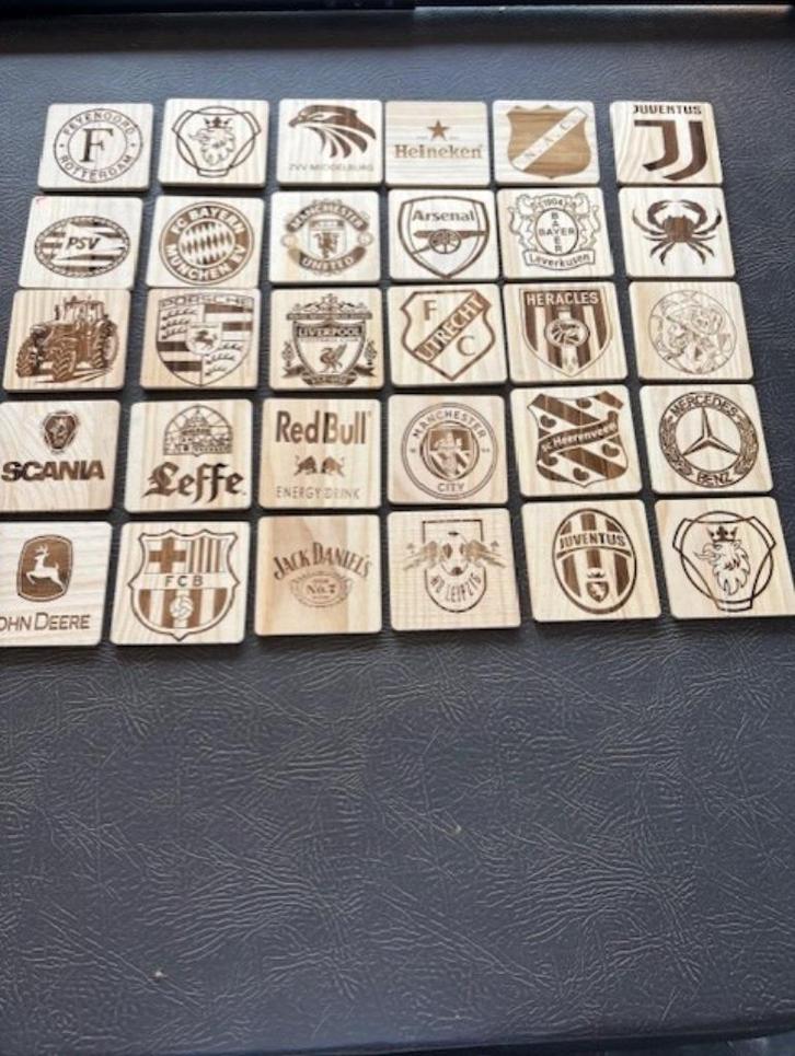 Voetbal onderzetters, Verzamelen, Sportartikelen en Voetbal, Zo goed als nieuw, Overige typen, Overige binnenlandse clubs, Ophalen of Verzenden