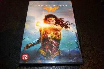 Wonder Woman (DVD) beschikbaar voor biedingen