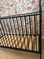 Zwart stalen ledikant 120x60, Kinderen en Baby's, Babywiegjes en Ledikanten, Ophalen, Ledikant
