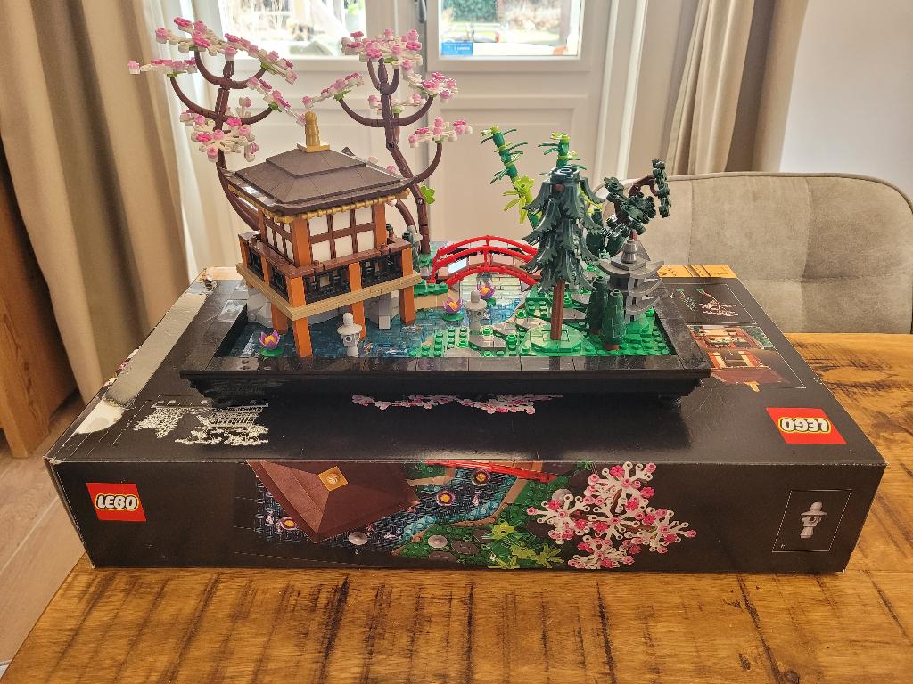 LEGO tranquil garden, Ophalen, Zo goed als nieuw, 1:144 of kleiner