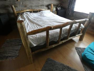  boomstam bed box spring bed eiken loungebank  beschikbaar voor biedingen
