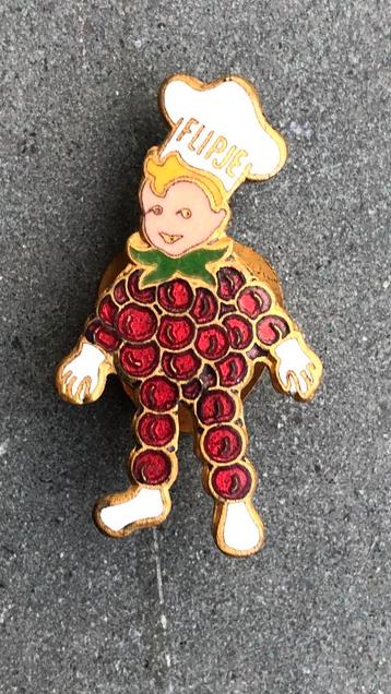 Unieke Flipje knoopspeld emaille (dus géén speldje / broche) beschikbaar voor biedingen