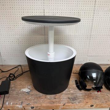 Koelbox Tafeltje Rond Modern  beschikbaar voor biedingen