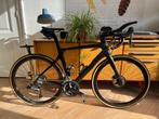 Pinarello Paris 2022 maat 51,5 met triatlon opzetstuur, Fietsen en Brommers, Fietsen | Racefietsen, Carbon, 49 tot 53 cm, Zo goed als nieuw