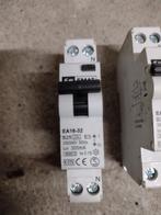 EMAT 85006020 aardlekautomaat b25 300mA, Ophalen of Verzenden