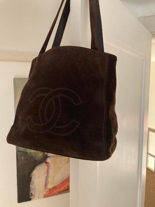 Vintage Chanel schoudertas, Sieraden, Tassen en Uiterlijk, Tassen | Schoudertassen, Zo goed als nieuw, Bruin, Ophalen of Verzenden