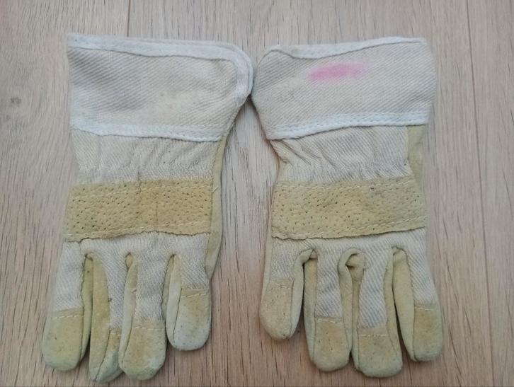 Tuinhandschoenen Leer 2-4 jaar, Kinderen en Baby's, Kinderkleding | Mutsen, Sjaals en Handschoenen, Gebruikt, Handschoenen, Jongen of Meisje