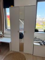 Te koop: IKEA VIHALS Kledingkast 2 deuren 105x57x200 cm Wit, Ophalen of Verzenden, Zo goed als nieuw, 50 tot 75 cm, 200 cm of meer