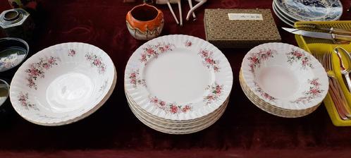 Royal albert serviesdelen lavender rose, Antiek en Kunst, Antiek | Servies los, Ophalen of Verzenden