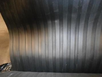 Rubber op rol beschikbaar voor biedingen