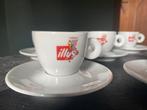 Illy espresso kop en schotels l James Rosenquist, Verzamelen, Ophalen of Verzenden, Zo goed als nieuw, Porselein, Kop en/of schotel