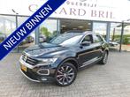 Volkswagen T-Roc 1.5 TSI Sport Pano, Virtual Cockpit, Trekha, Euro 6, 4 cilinders, Adaptive Cruise Control, Zwart
