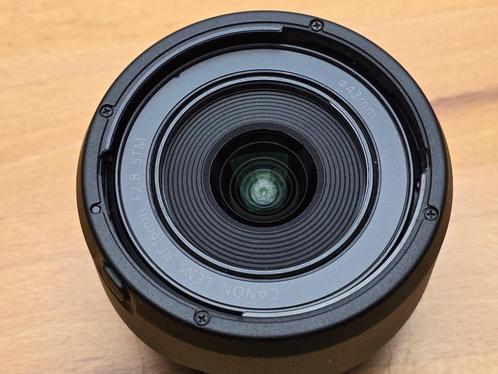 CANON RF 16MM F2.8 STM LENS MET ZONNEKAP EN GARANTIE 18/1/28, Audio, Tv en Foto, Fotografie | Lenzen en Objectieven, Nieuw, Groothoeklens