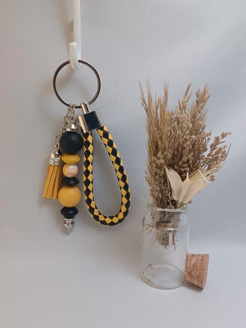 Beadable tassenhanger /sleutelhanger geel-zwart, Verzamelen, Sleutelhangers, Nieuw, Ophalen of Verzenden