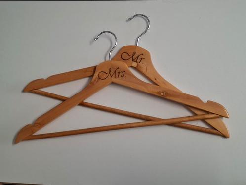 Bruiloft gegraveerde kledinghangers, Kleding | Dames, Kledinghangers, Nieuw, Hout, Volwassenen, Ophalen of Verzenden