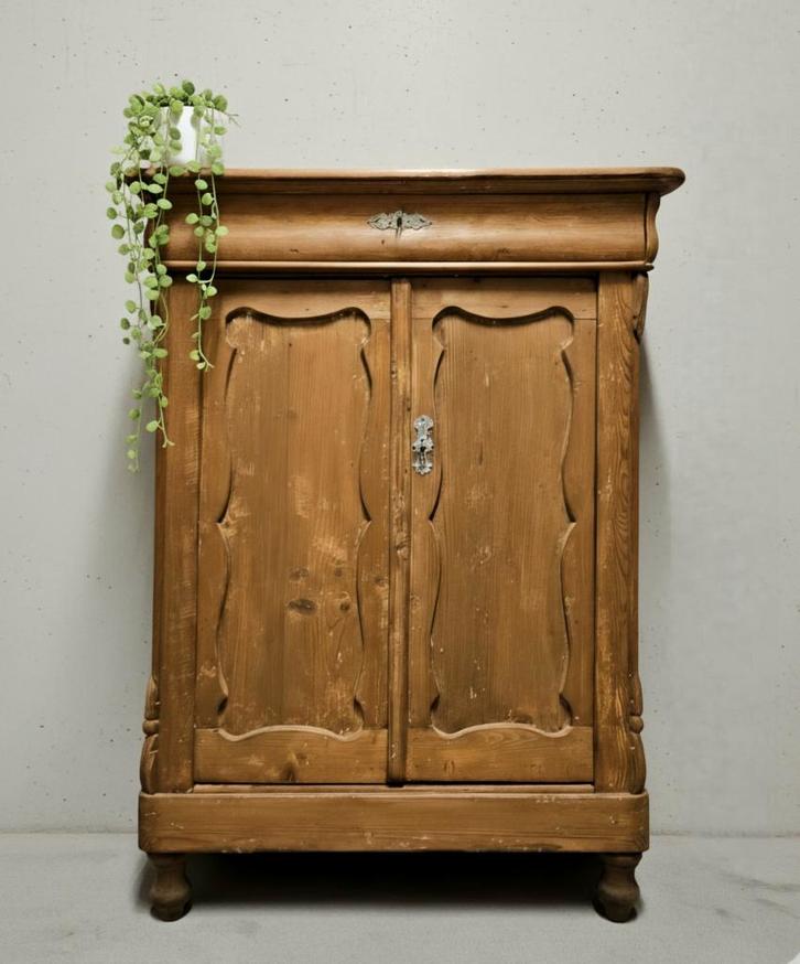 Antieke grenen Biedermeier meidenkast vintage ondiepe kast, Antiek en Kunst, Curiosa en Brocante, Ophalen of Verzenden