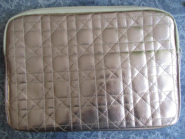 zgan platte tas roze glimmend met rits, Sieraden, Tassen en Uiterlijk, Tassen | Damestassen, Zo goed als nieuw, Ophalen of Verzenden