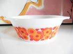 Arcopal lotus schaal oranje rood retro vintage jaren 70, Huis en Inrichting, Keuken | Servies, Glas, Schaal of Schalen, Overige stijlen