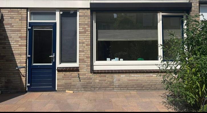 Kunststof Deur & Raam Kozijn + Elektrisch Rolluik, Doe-het-zelf en Verbouw, Deuren en Horren, Zo goed als nieuw, Buitendeur, 215 cm of meer