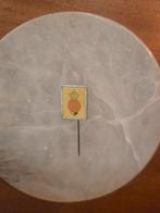 Vintage DOS Utrecht Voetbal Speldje, Ophalen of Verzenden, Gebruikt, Sport, Speldje of Pin