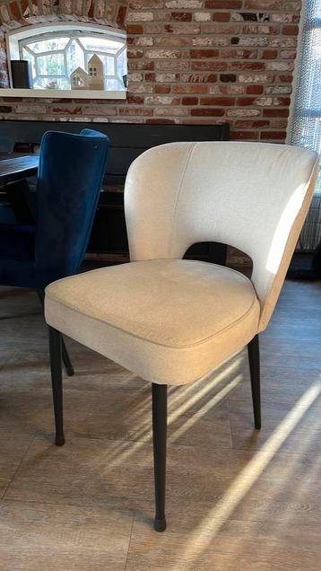 Eetkamerstoelen 4