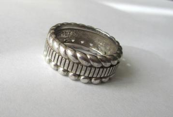 925 Zilveren Prachtige ring van Esprit maat 17 beschikbaar voor biedingen