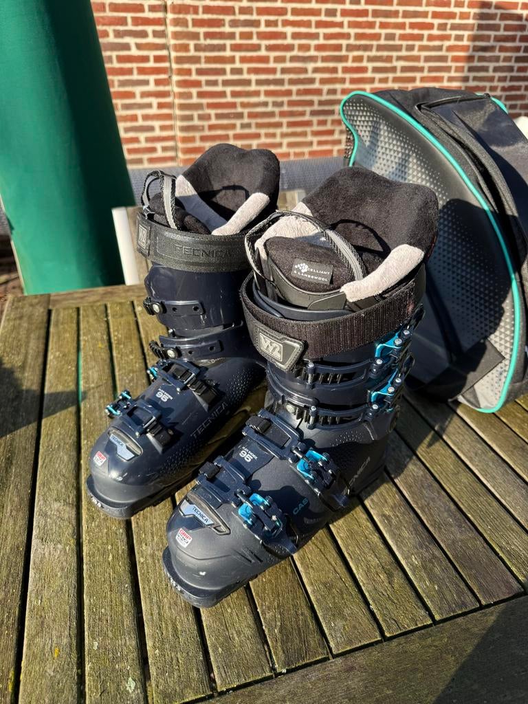 Tecnica Mach 1 skischoenen maat 25, Overige merken, 160 tot 180 cm, Gebruikt, Schoenen