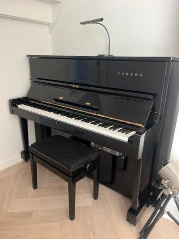Yamaha U1 piano met Silent systeem (prijs in beschrijving) beschikbaar voor biedingen