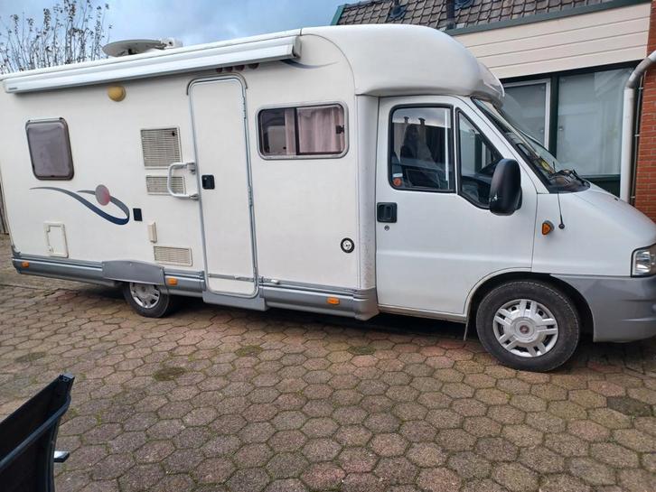 Camper elnagh bj 2005, Caravans en Kamperen, Campers, Particulier, tot en met 2, Half-integraal, Adria, Overige merken, Diesel