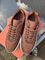 Loro Piana Sneakers Maat 44, Kleding | Heren, Schoenen, Ophalen of Verzenden, Zo goed als nieuw, Bruin, Sneakers of Gympen