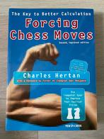 Forcing chess moves, Ophalen of Verzenden, Zo goed als nieuw, Denksport