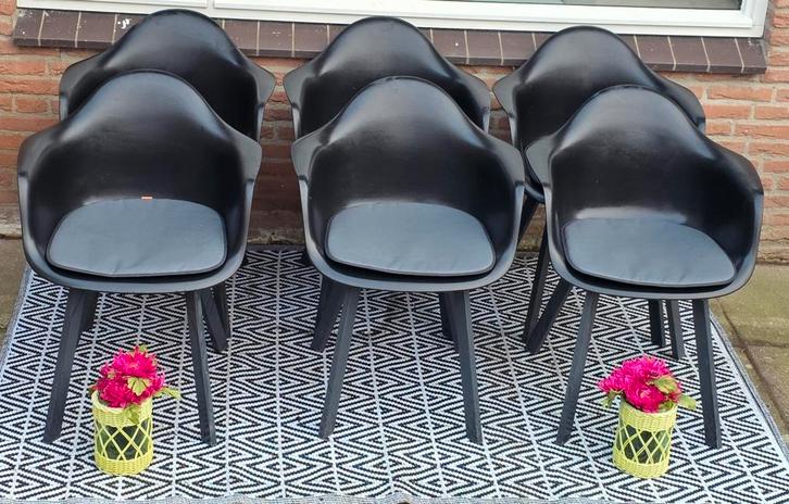 Hele mooie moderne kunstof tuinstoelen intratuin, Tuin en Terras, Tuinstoelen, Gebruikt, Kunststof, Ophalen