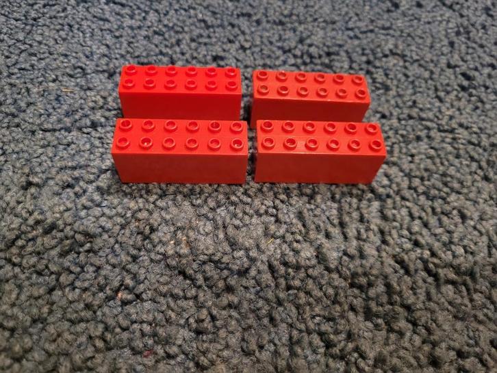 Partij S206=4x rode Lego trein gewichten, Kinderen en Baby's, Speelgoed | Duplo en Lego, Gebruikt, Lego, Losse stenen, Ophalen of Verzenden