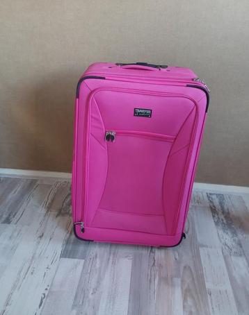 Reiskoffer Roze in zeer goede staat! beschikbaar voor biedingen