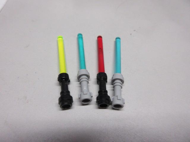 nr. 8627, 4 Star Wars lichtzwaarden., Ophalen of Verzenden, Zo goed als nieuw, Complete set, Lego