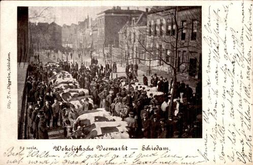 Schiedam - Veemarkt - Diverse mensen, Verzamelen, Ansichtkaarten | Nederland, Gelopen, Zuid-Holland, Voor 1920, Ophalen of Verzenden