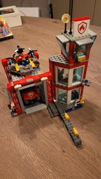 Lego city 60215 brandweerkazerne, Kinderen en Baby's, Speelgoed | Duplo en Lego, Ophalen, Zo goed als nieuw, Complete set, Lego