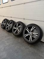 Volvo XC40 19 inch winterset | nieuwstaat | 7+ mm profiel!, Ophalen, 18 inch, Banden en Velgen, Winterbanden
