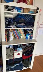 kinderkledingkast en commode in een (voor babies), Kinderen en Baby's, Kinderkamer | Commodes en Kasten, Ophalen, Gebruikt, Kast