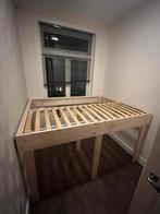 Bed 140x193cm, Ophalen, 140 cm, Zo goed als nieuw, Twijfelaar