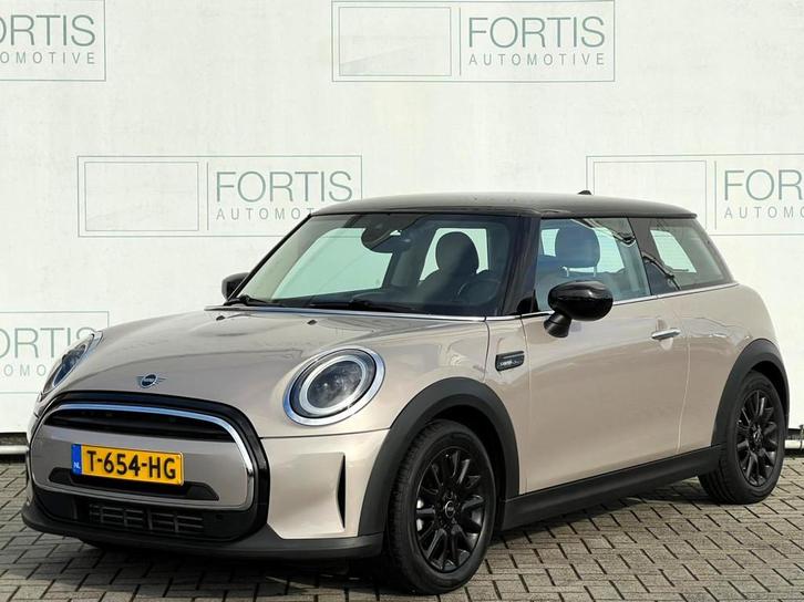 MINI Mini 1.5 Cooper Camden Edition NL AUTO | CARPLAY | DEAL, Auto's, Mini, Bedrijf, Te koop, Cooper, ABS, Airbags, Airconditioning