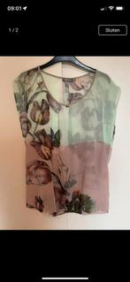 Nieuw topje. Helaas te Klein.  Maat 44.Merk: Gheisa, Kleding | Dames, Tops, Ophalen of Verzenden, Zo goed als nieuw, Maat 42/44 (L)