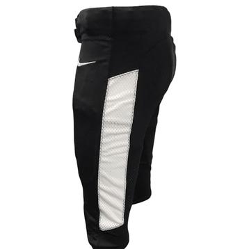 VOETBALBROEK NIKE MAAT L VAN 49.95 VOOR SLECHTS 14.95 EURO.. beschikbaar voor biedingen