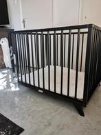 Retro zwarte box van Bobita + gratis Koeka boxkleed, Kinderen en Baby's, Boxen, Ophalen, Gebruikt