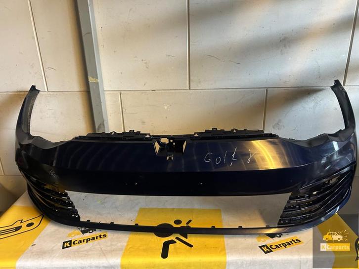 Voorbumper Volkswagen W Golf 8 bumper 5H0807221H, Auto-onderdelen, Carrosserie en Plaatwerk, Bumper, Volkswagen, Voor, Gebruikt