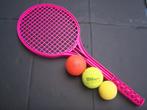 1× Namaak TENNISRACKET hard Plastic rozelila 54cm. +3 Ballen, Ophalen of Verzenden, Zo goed als nieuw