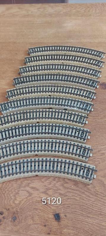 10 Märklin gebogen m-rails artnr 5120 beschikbaar voor biedingen